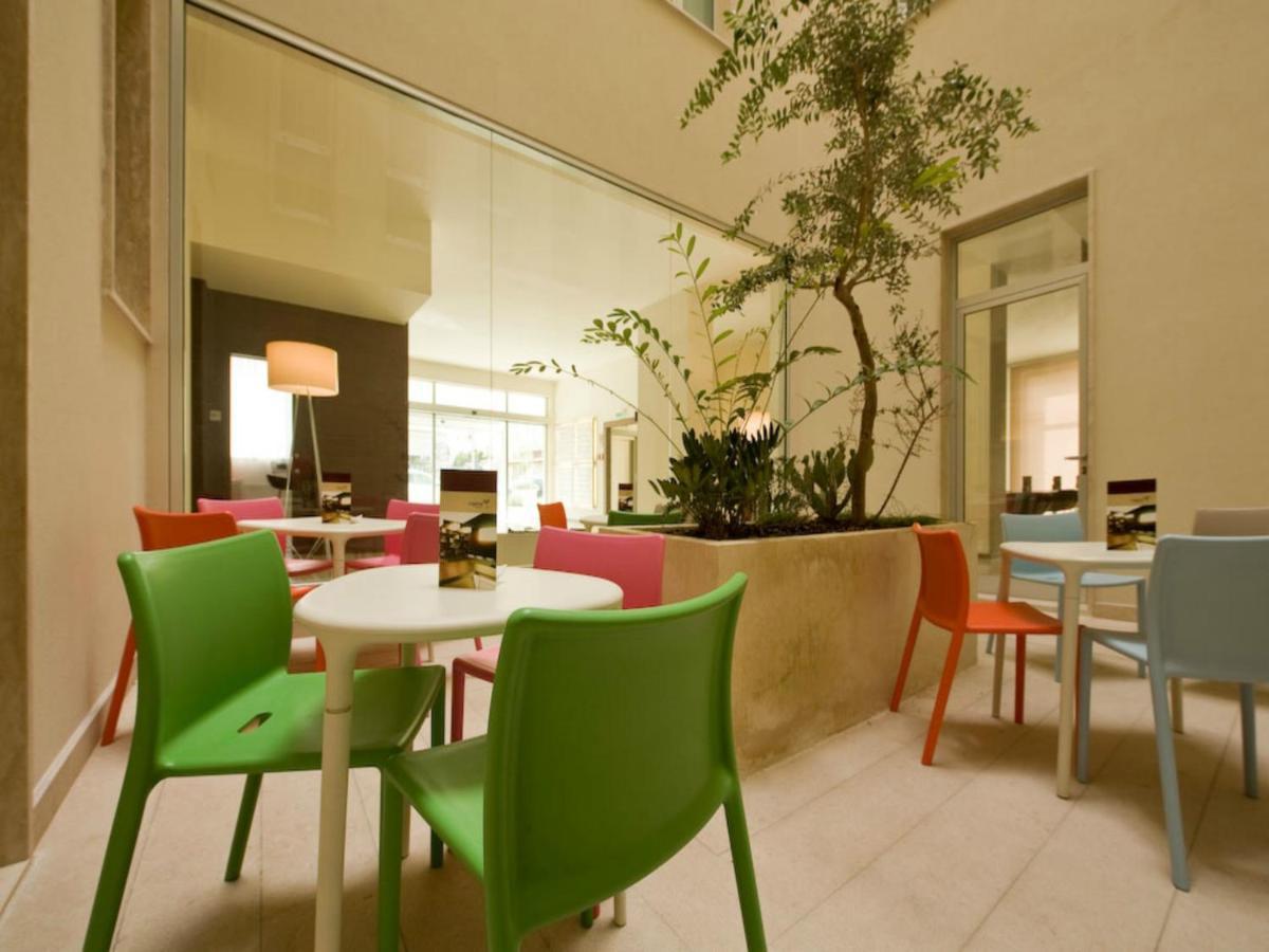 Eos Hotel Lecce Esterno foto