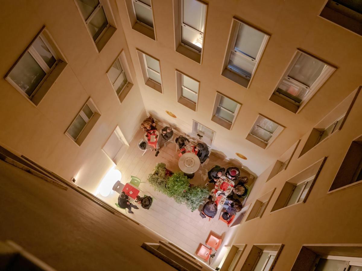 Eos Hotel Lecce Esterno foto